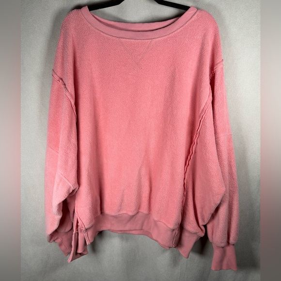 American Eagle Seriously Huggable Oversized Crew Neck Sweater - Large in Pink - Picture 2 of 9